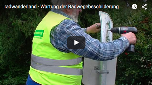Screenshot Video Wartung der Radwegebeschilderung